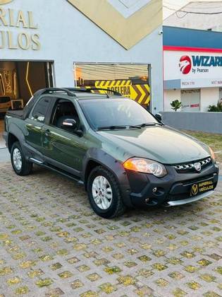 FIAT STRADA 1.8 MPI ADVENTURE CD 16V FLEX 2P AUTOMÁTICO FIAT STRADA 1.8 MPI ADVENTURE CD 16V FLEX 2P AUTOMÁTICO